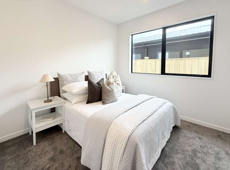 386 Te Taruna Drive Milldale_12