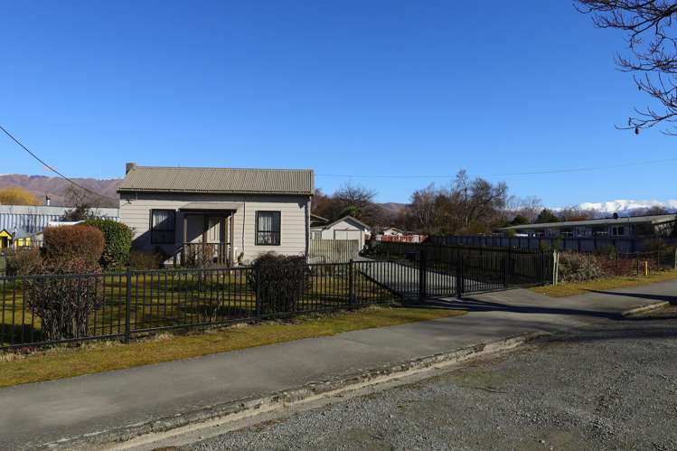 9 Mount Cook Road_0
