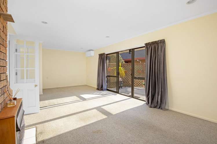 21 Cedar Drive Paraparaumu Beach_9