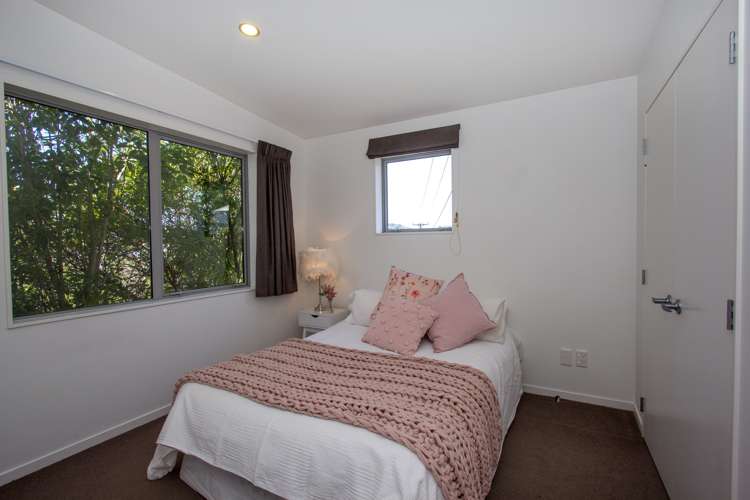 10/2 Chelmsford Street Ngaio_9