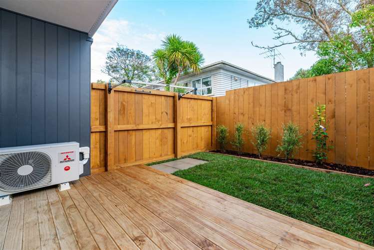 2a Milich Terrace Te Atatu South_19