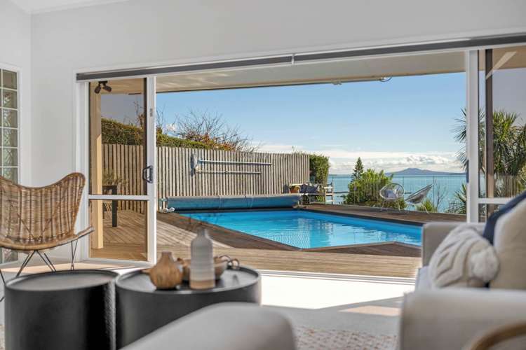 48 Craig Road Maraetai_37