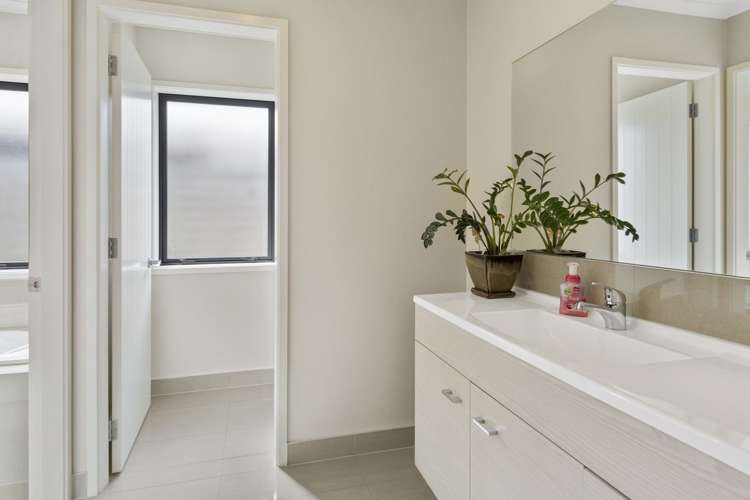 6 Bellbird Rise Pyes Pa_12