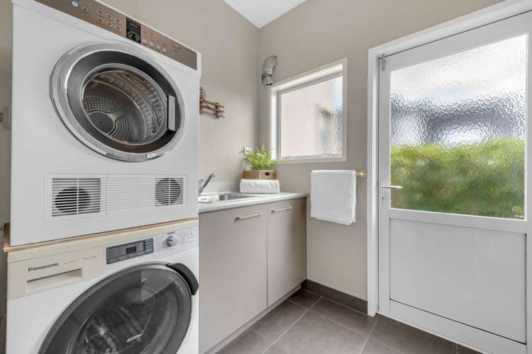 12 Columbia Crescent Beachlands_30