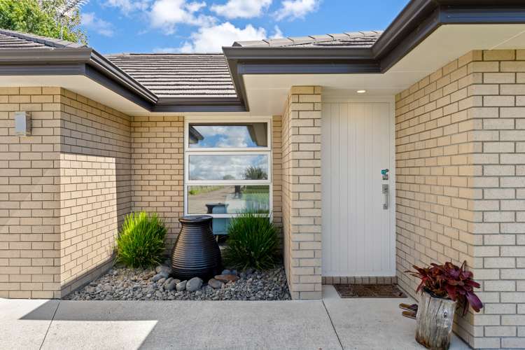 3 Darnika Way Patumahoe_26