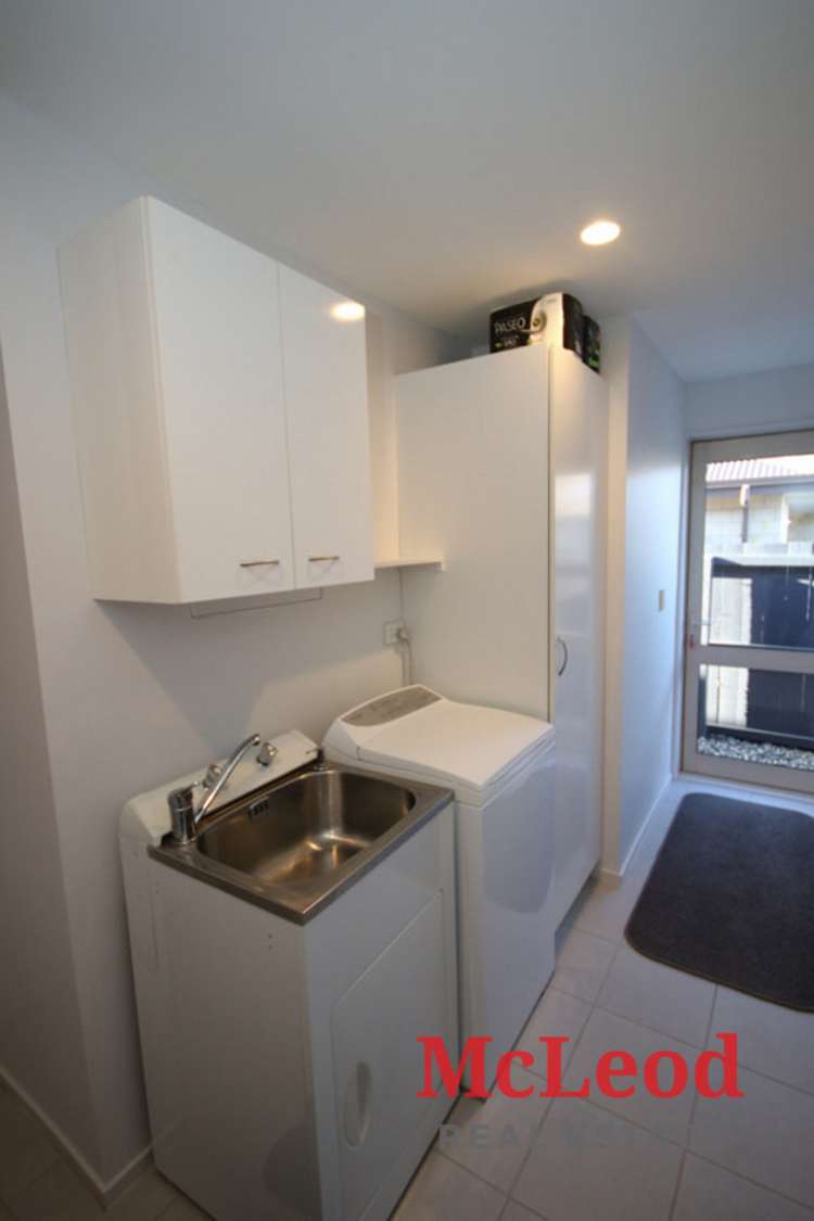 6 Filey Place Allenton_23