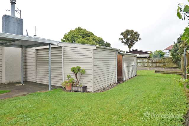 4 Lincoln Road Carterton_3