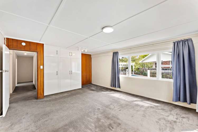 5 Dennis Avenue Hillpark_14