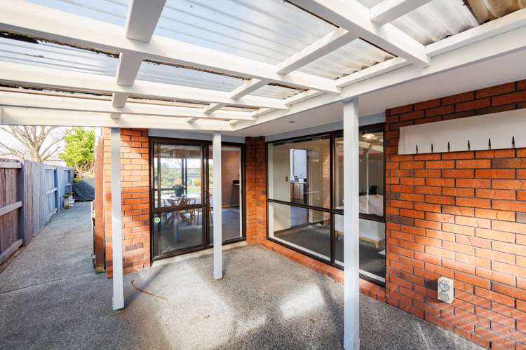 107 John F Kennedy Drive Milson_5