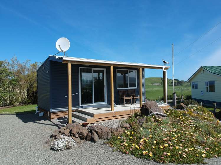 1 and 5 Wilson Street Moeraki_19