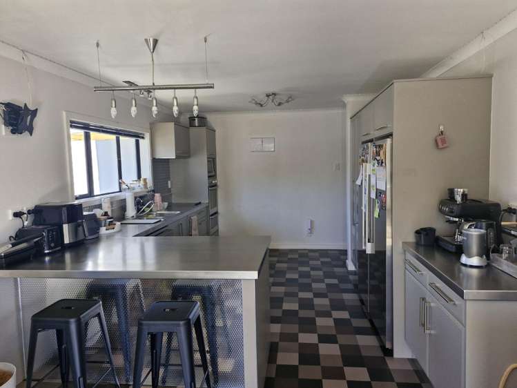 66 Ngamotu Road Spotswood_4