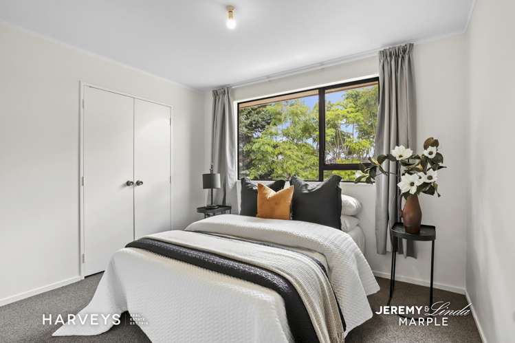 66c Woodglen Road Glen Eden_12