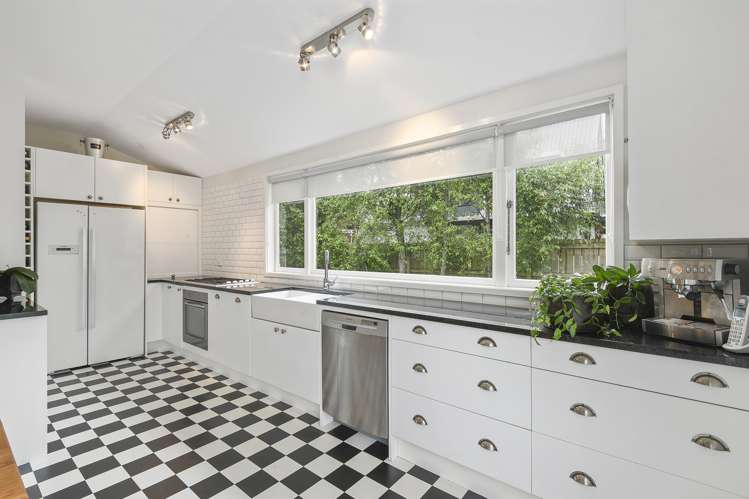 17 Rotomahana Terrace Remuera_11