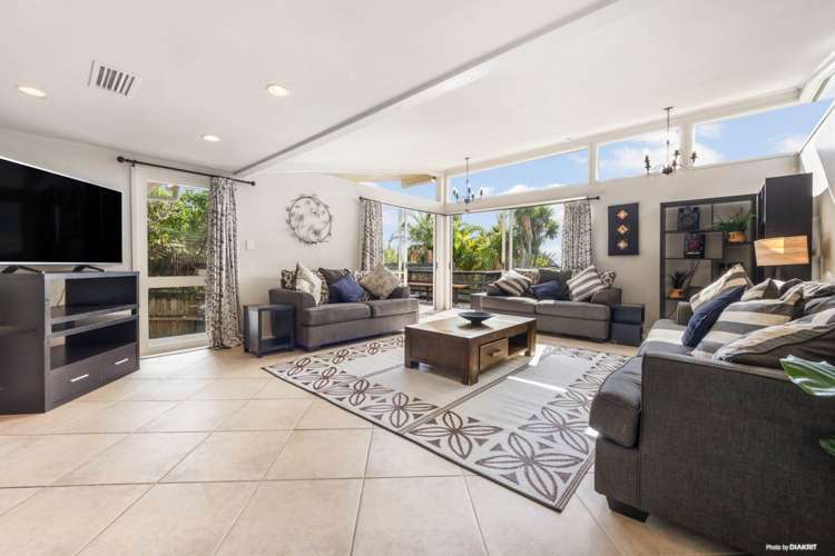 4191 Great North Road Glen Eden_12