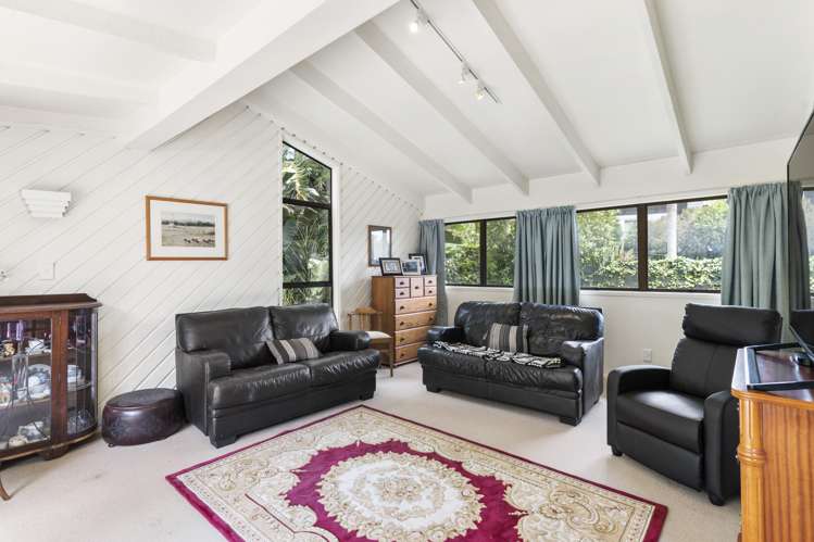 7 Chevron Place Castor Bay_10