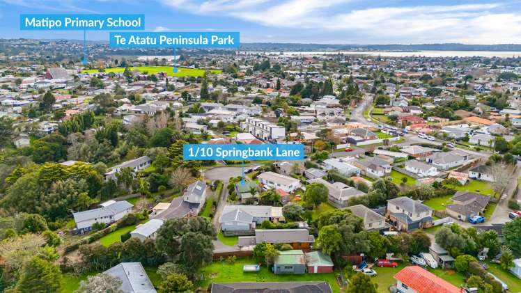 1/10 Springbank Lane Te Atatu Peninsula_16