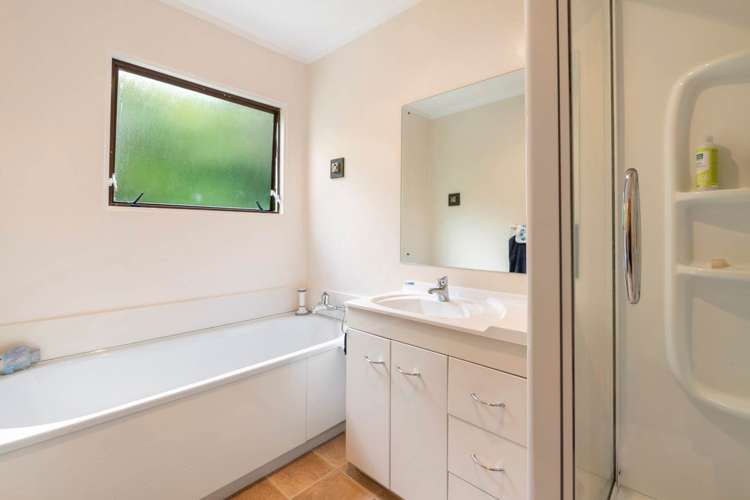 1/32 Scarlock Avenue Browns Bay_15