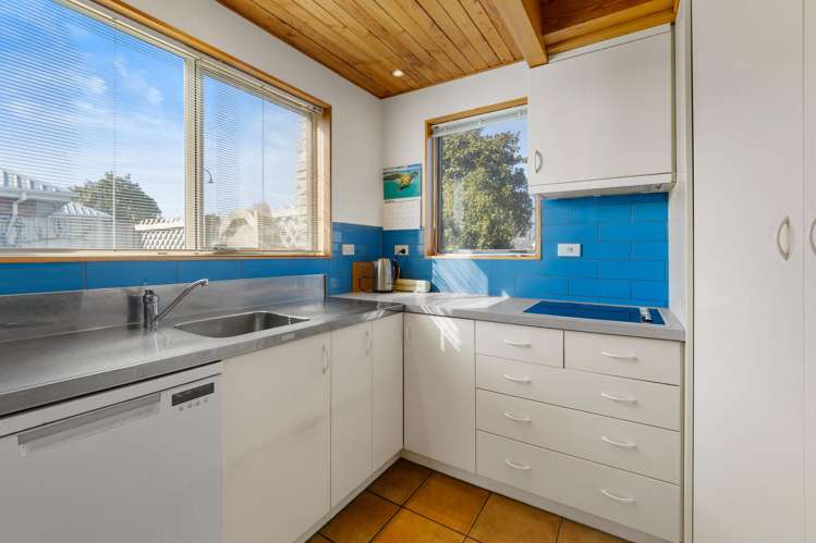 107 Pages Road Allenton_9