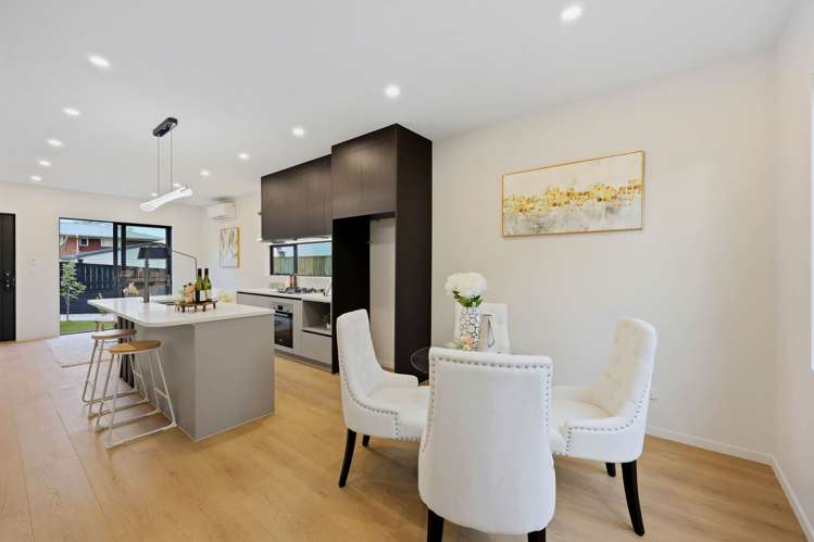 Lots 2-5/44 Bradbury Road Botany Downs_8