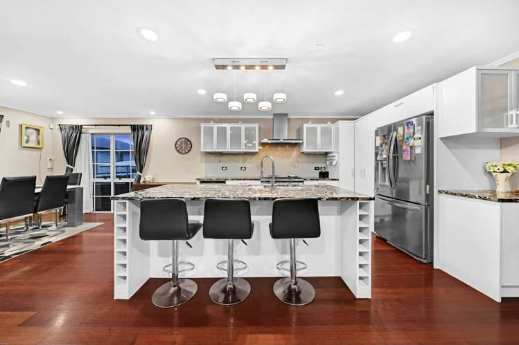 6 Dione Place Flat Bush_6