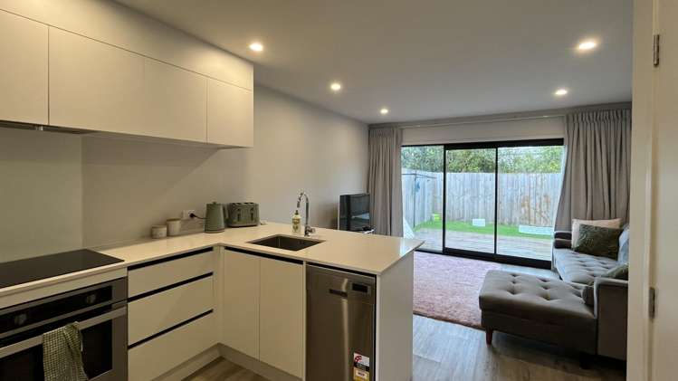 22/137 Hall Avenue 10683_2