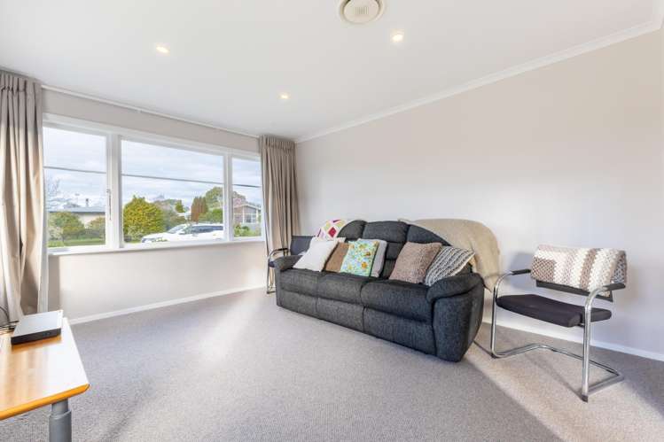38 Fairview Avenue Feilding_5