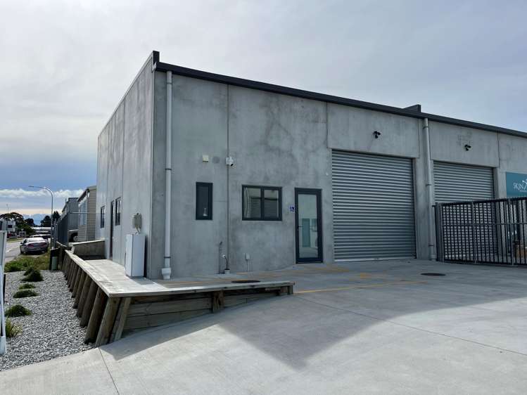 1/7 Lake Bryndwr Lane Burnside_1