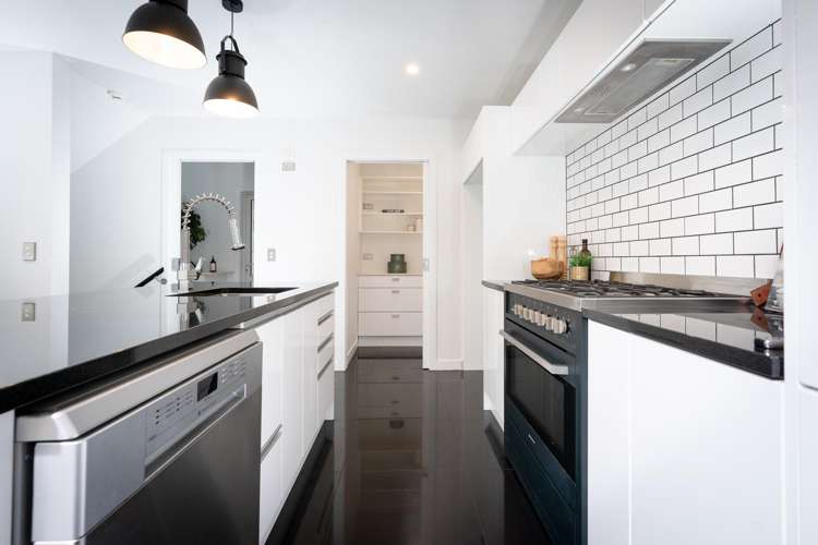 49 Bassett Road Johnsonville_11