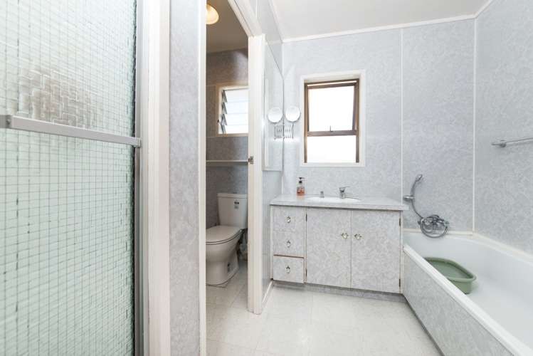 708 Te Atatu Road Te Atatu Peninsula_15