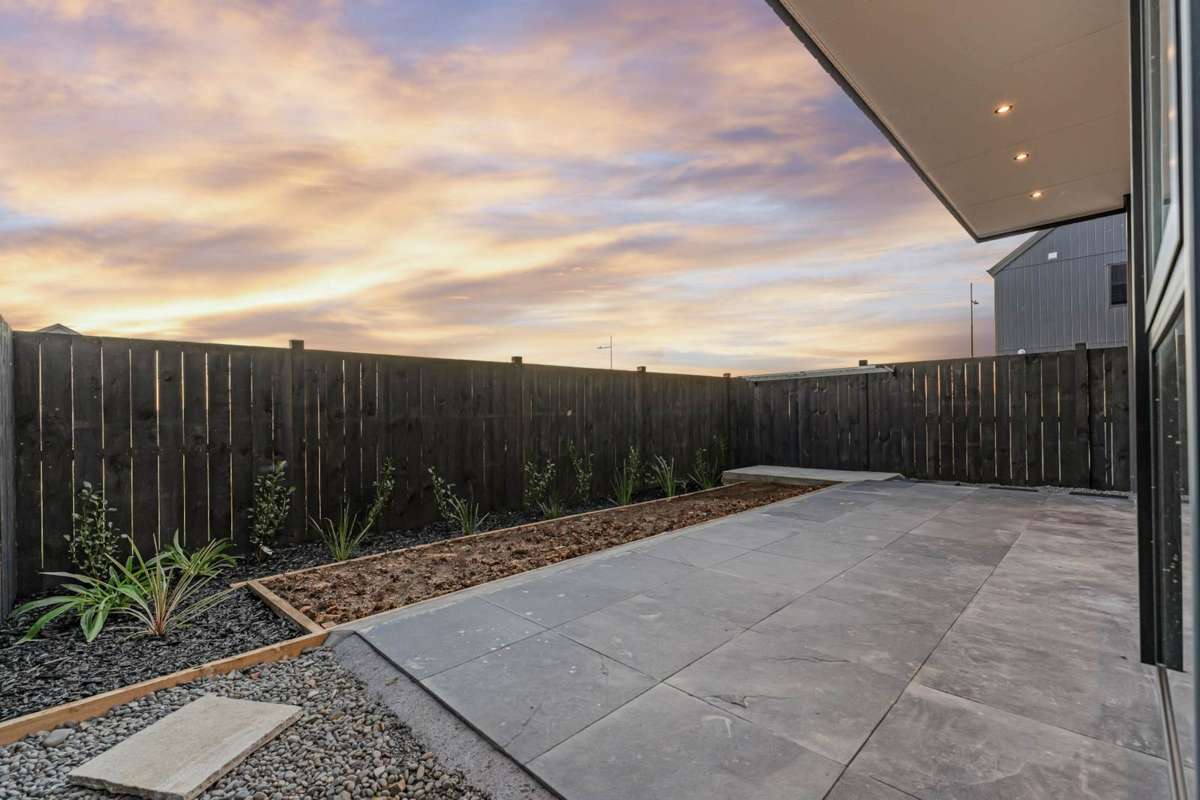 6 Hampshire Avenue_5