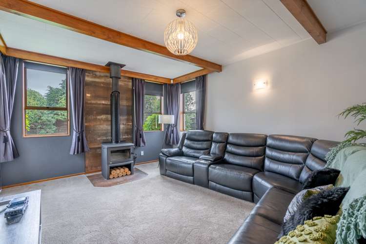 73 Kildare Rise Waikiwi_11