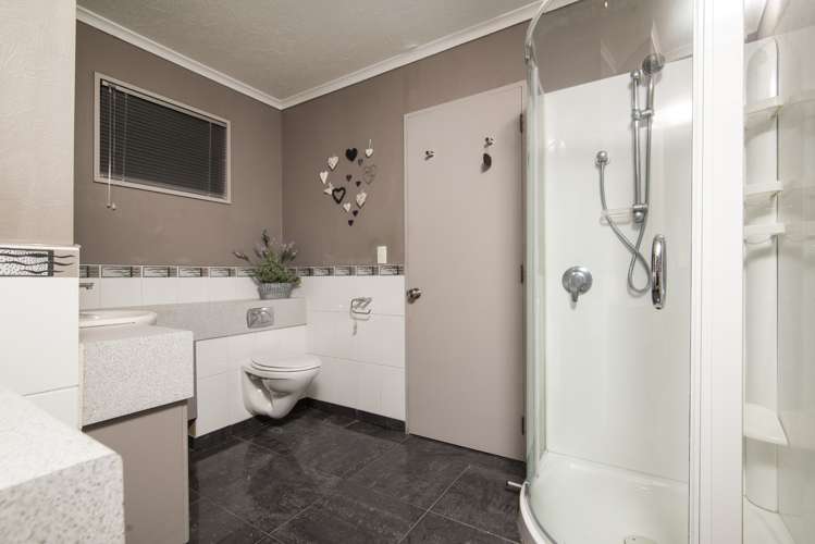 3b Milton Terrace Picton_14