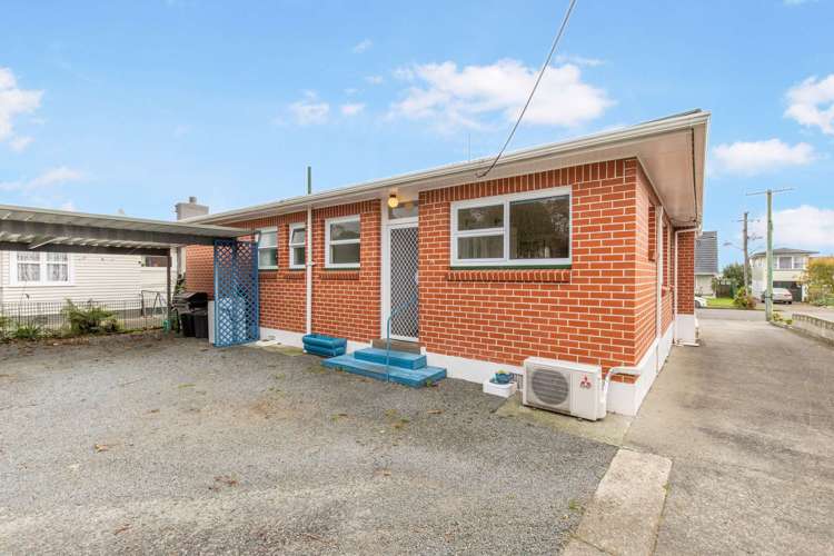 10 Tawa Street Levin_11