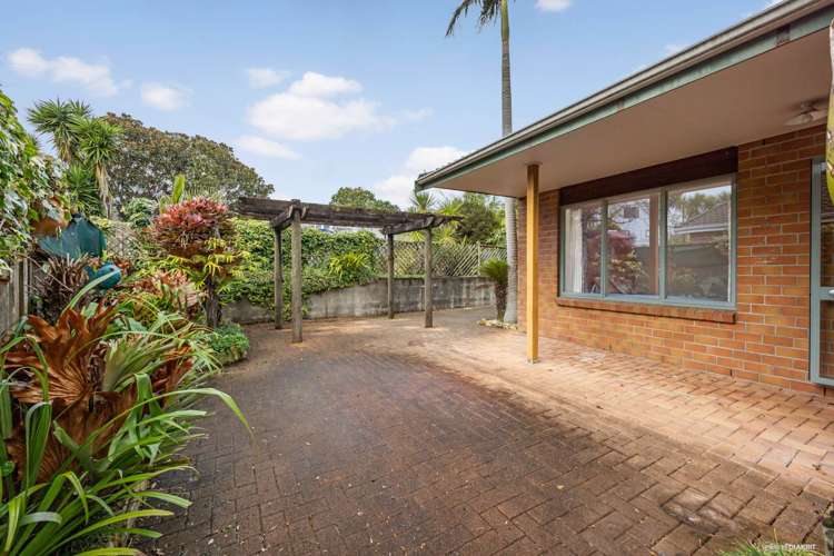 9 The Grove Red Beach_7