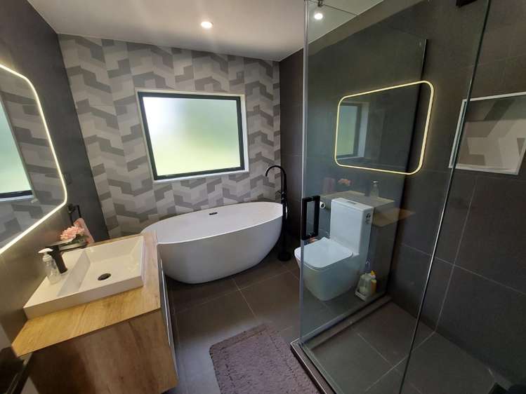 6 Arataki Views Way Glen Eden_13