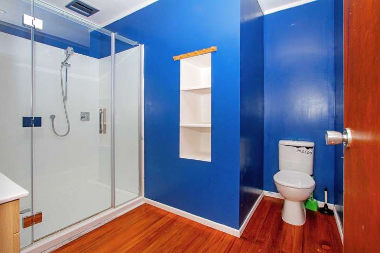 22 Forest Hill Road Henderson_13