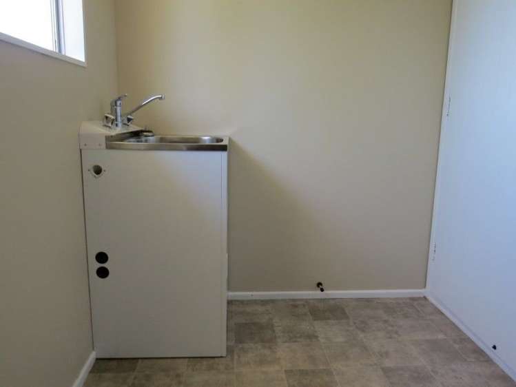 10 Tait Place Carterton_19