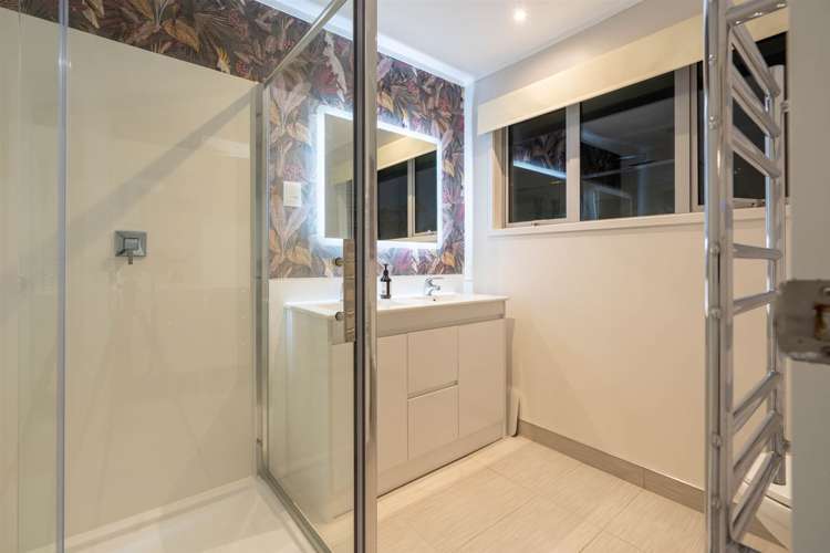 5 Keswick Crescent Huntington_22