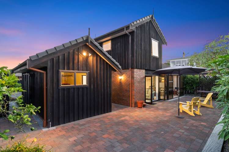 2/1 Penzance Road Mairangi Bay_25