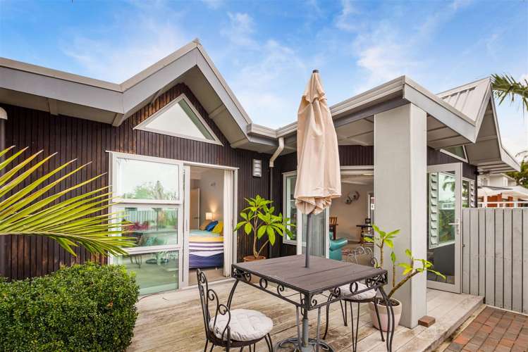 46 The Circle Manly_23