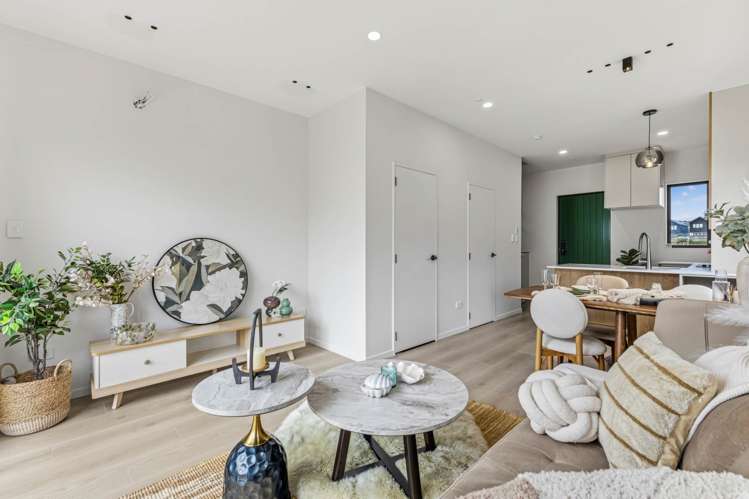 Block A /Lot 15,370 Ormiston Road Flat Bush_6