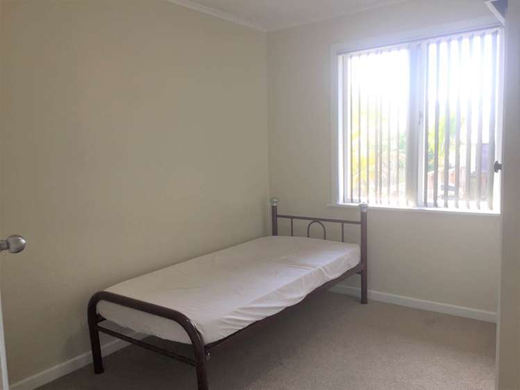 12 Vera Road Te Atatu South_6