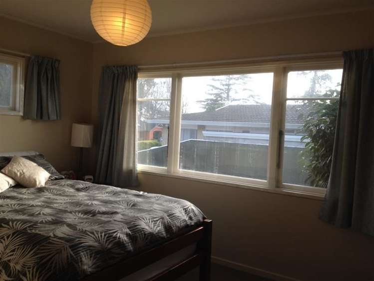 33 Andrew Street Stoke_6