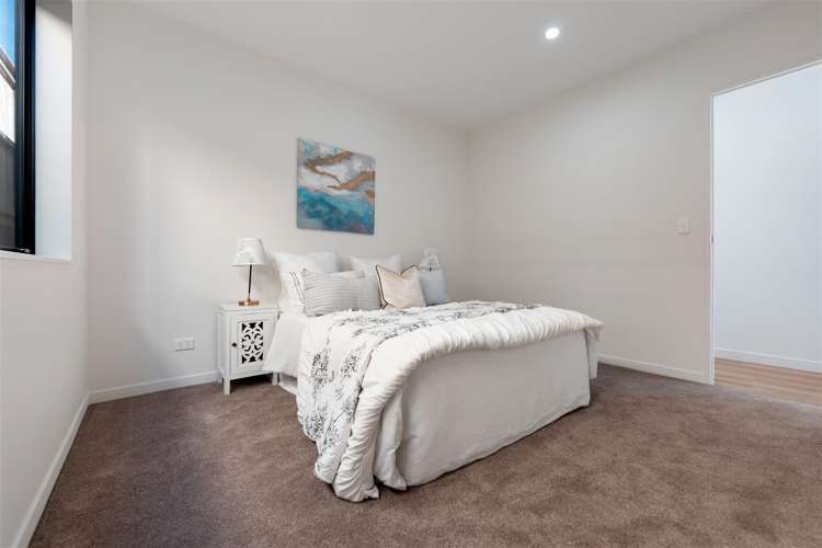 46 Whakairo Crescent Gulf Harbour_12
