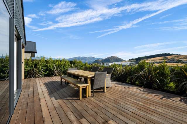 6 Mcneil Crescent Wanaka_4