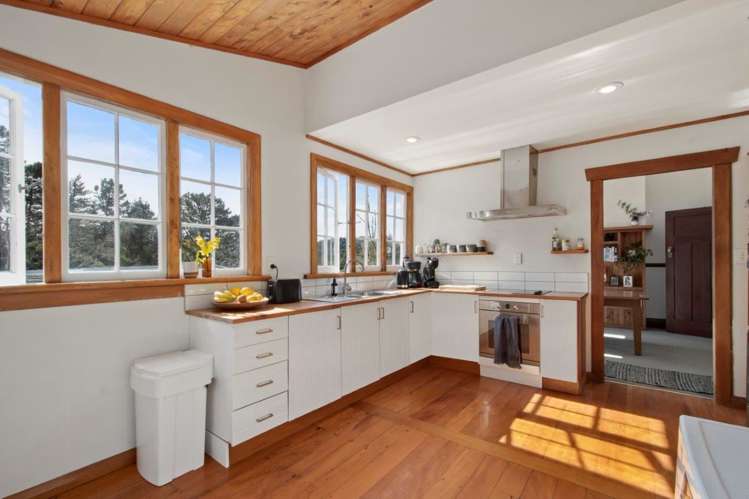 1245 East Coast Road Redvale_7