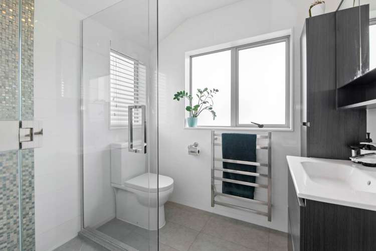 161f Colwill Road Massey_14