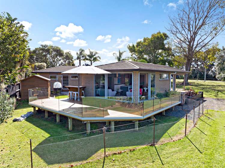 160 Torkar Road Clarks Beach_28