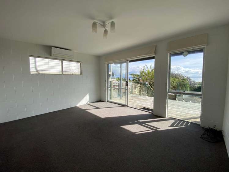 1428 Whangaparaoa Road Army Bay_5