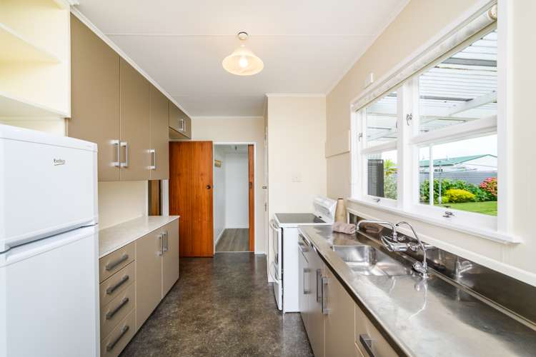 12 Dewe Avenue Feilding_13